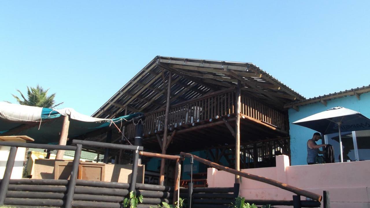 Jungle Monkey Backpackers Hostel Port Saint Johnʼs Kültér fotó